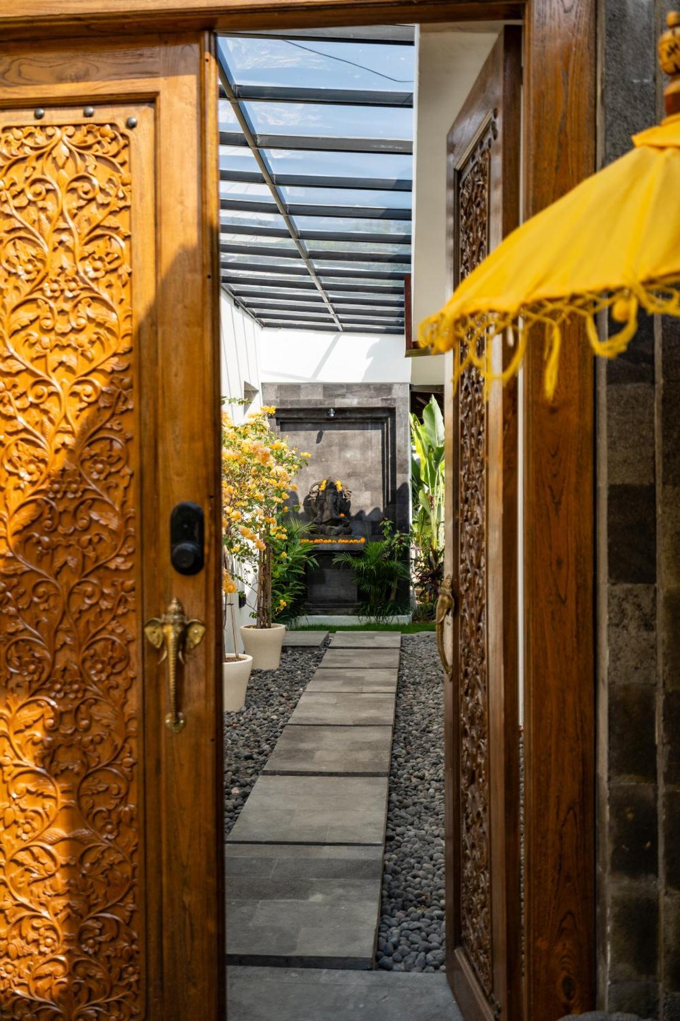 Tranquility Manor Bali Villa Sanur  Exterior photo